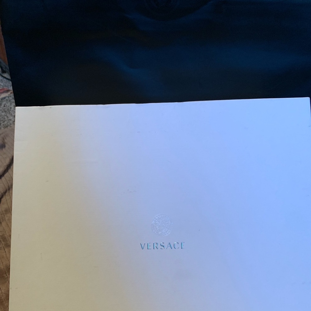 Versace bundle - Picture 3 of 3